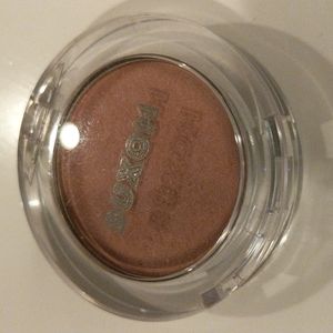 Buxom primer infused blush in Seychelles